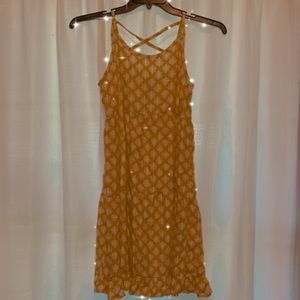 Yellow and white sundress !!!!